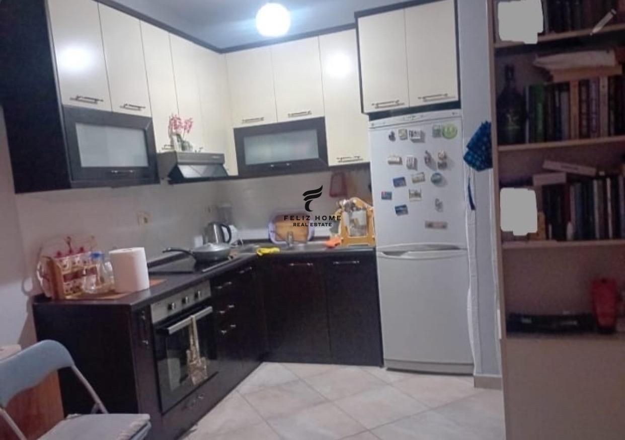 APARTAMENT ME QERA 1+1YZBERISHT 400 EURO