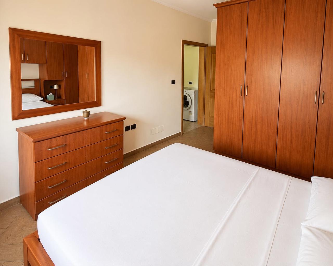 Apartament 2+1+2 Blloku