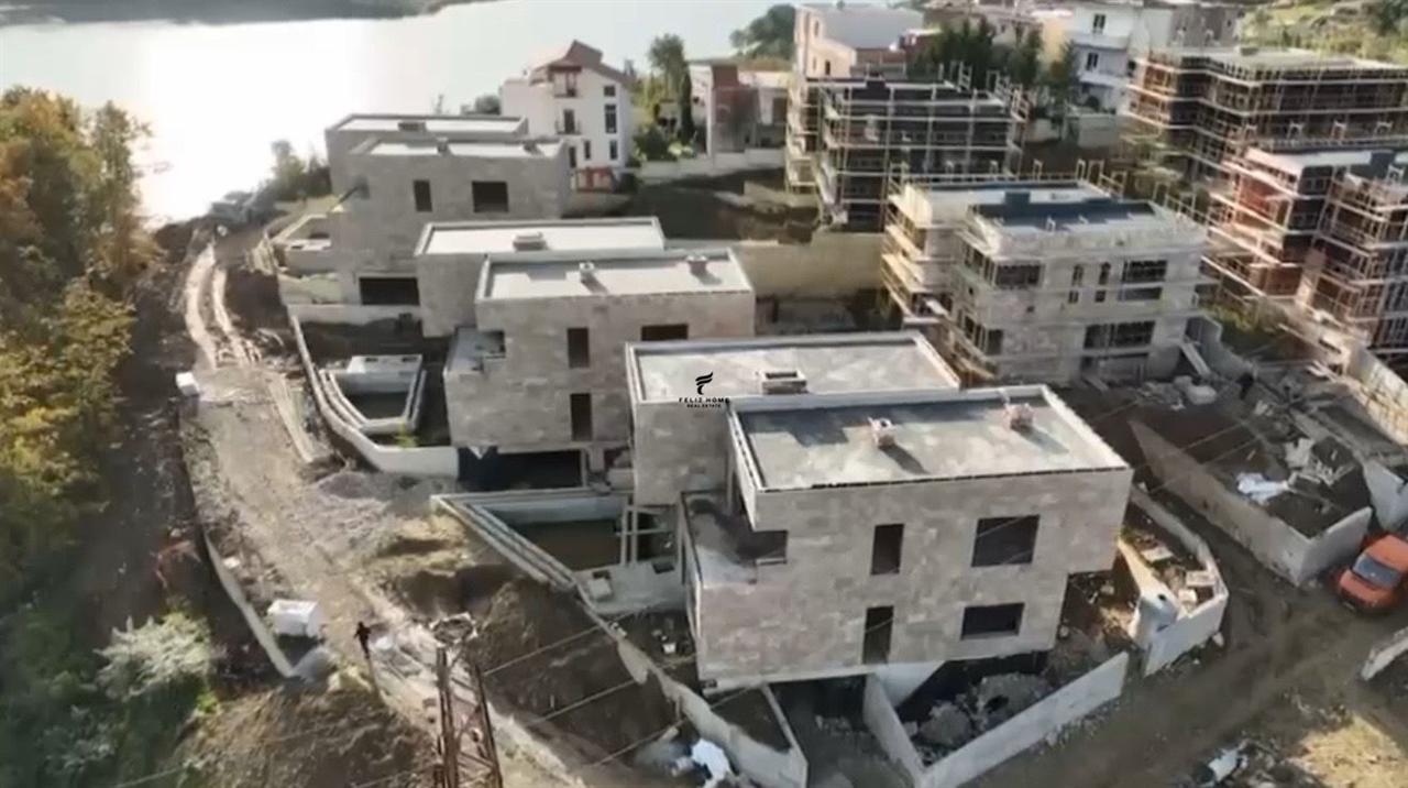 SHITET VILE 386 M2 LIQENI I FARKES 800.000 EURO