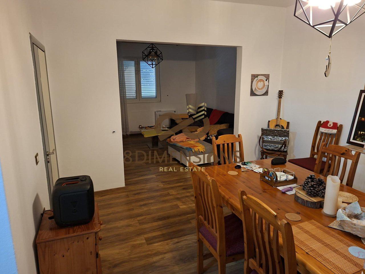 Vile me qera tek Blloku i Vilave ne Selite - Tirane
