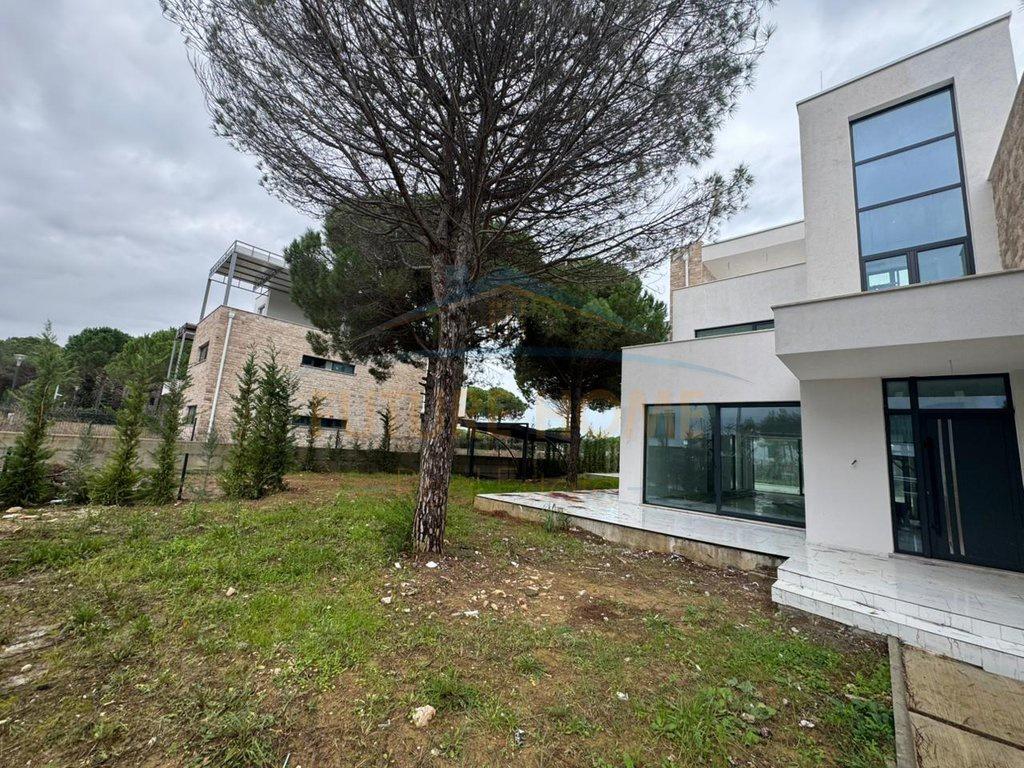 For Sale: Individual Villa at San Pietro Residence, Lalëz Bay