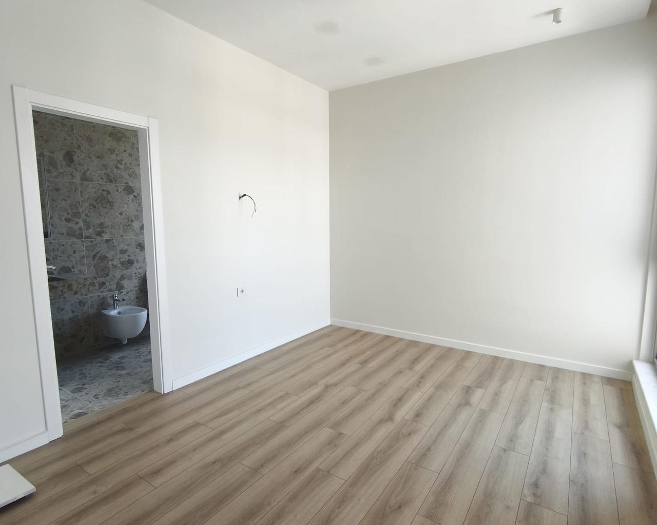 🏡 JEPET ME QIRA VILË – Green Valley Residence, Liqeni i Tha