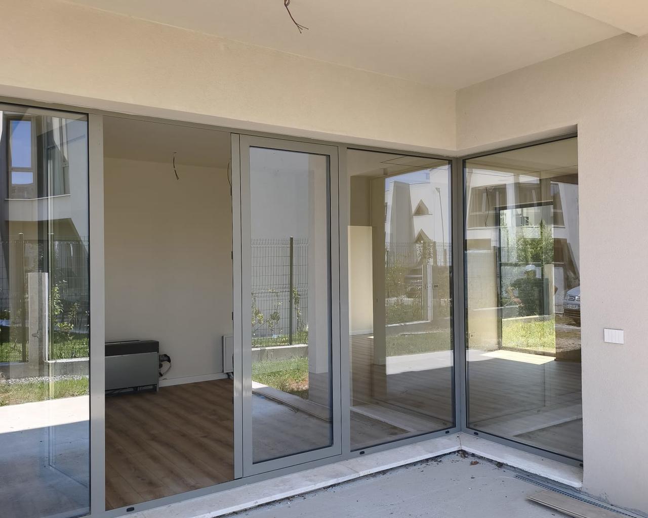 🏡 JEPET ME QIRA VILË – Green Valley Residence, Liqeni i Tha