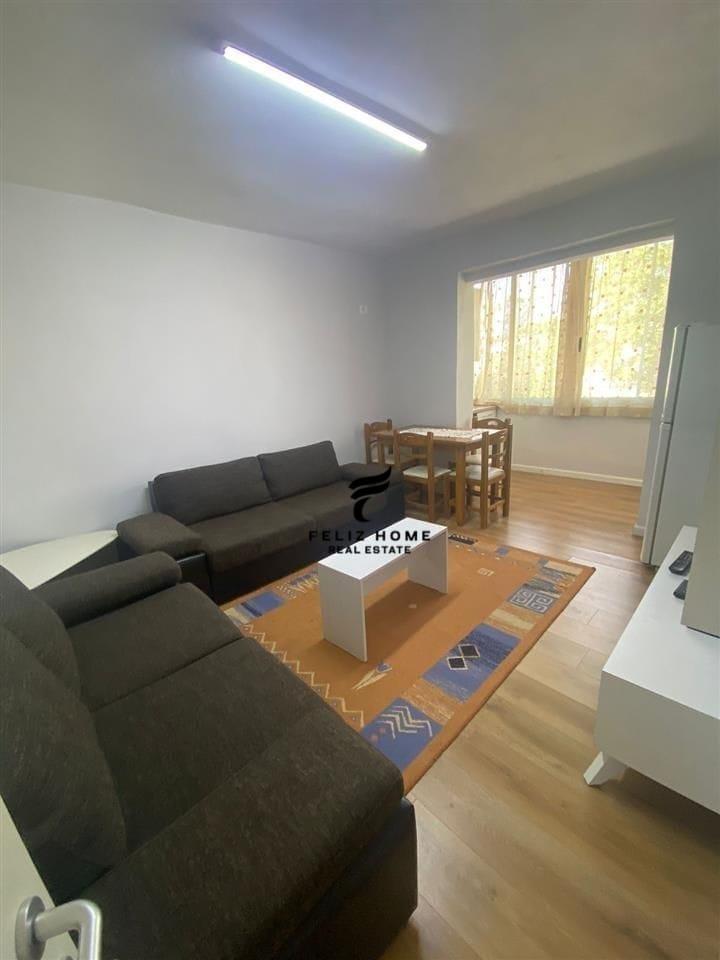 SHITET VILE PRIVATE 400 M2 ISH TREGU ELEKTRIK 580.000 EURO