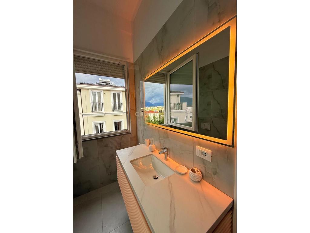 MODERN 3-STOREY VILLA FOR RENT NEAR TEG!!!