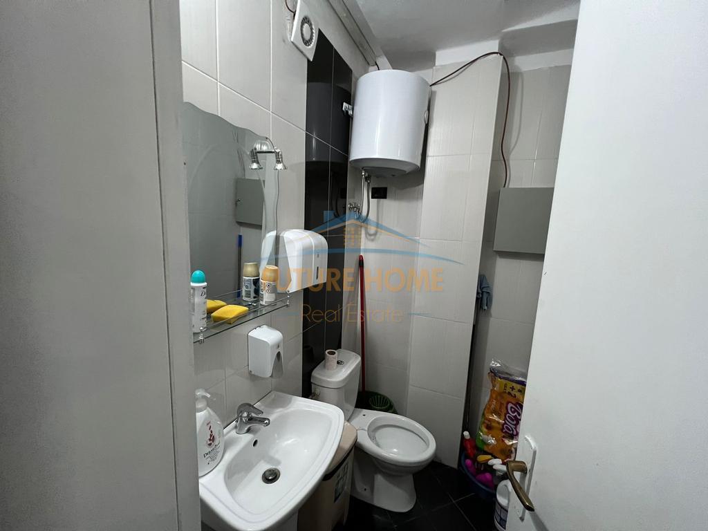0683487469 Affitto, Spazio per Ufficio, Mercato Nuovo, Tirana