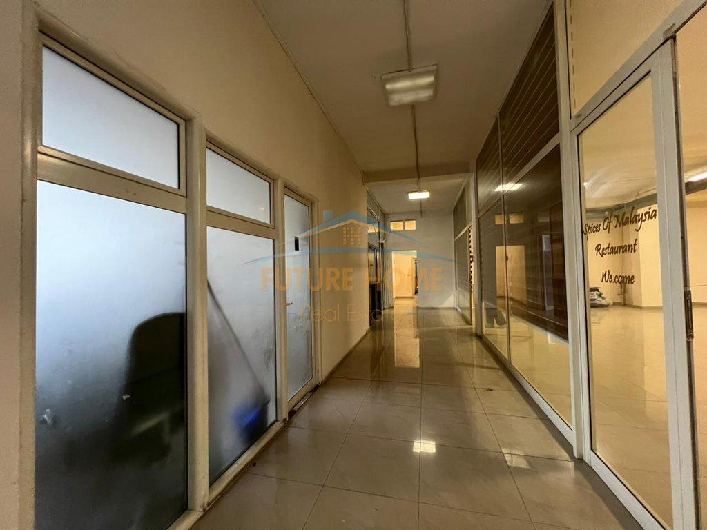 0683487469 Affitto, Spazio Commerciale, Piano Terra e Kamëz, Tirana
