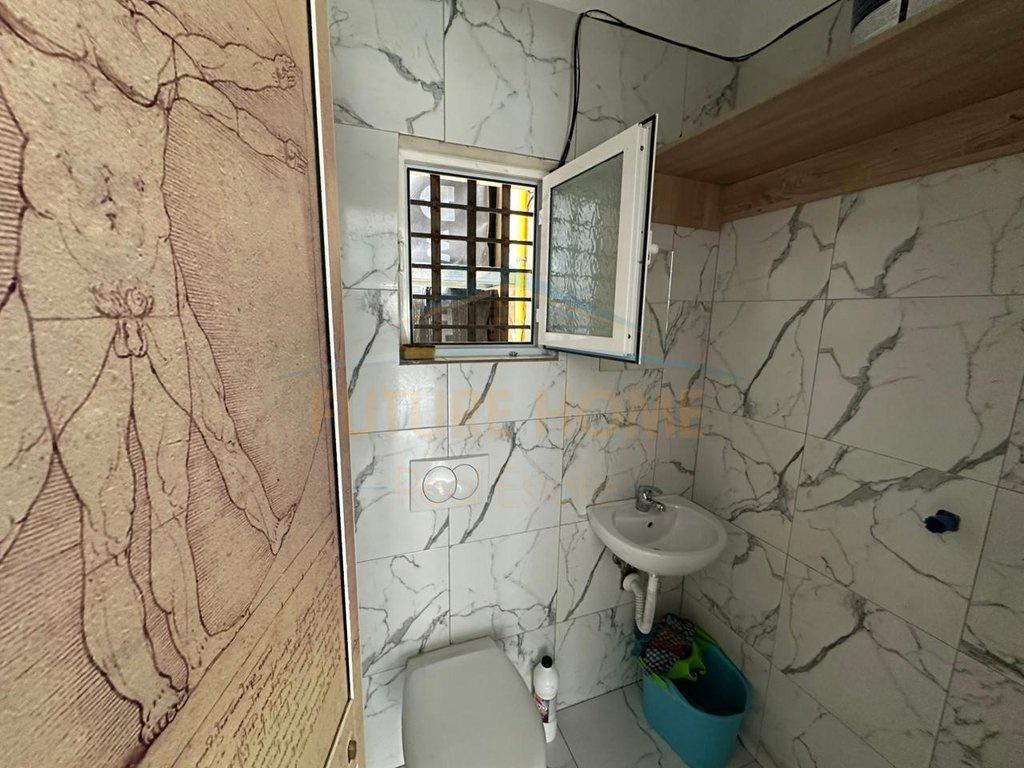 0683487469 Qera, Ambient Commerciale, Myslym Shyri