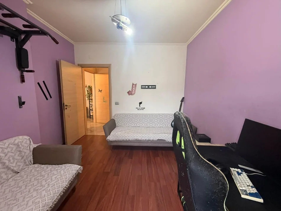 Tirane, vendesi appartamento 2+1 Piano 5, 102 m² 190.000 € (VIA DIBRES)