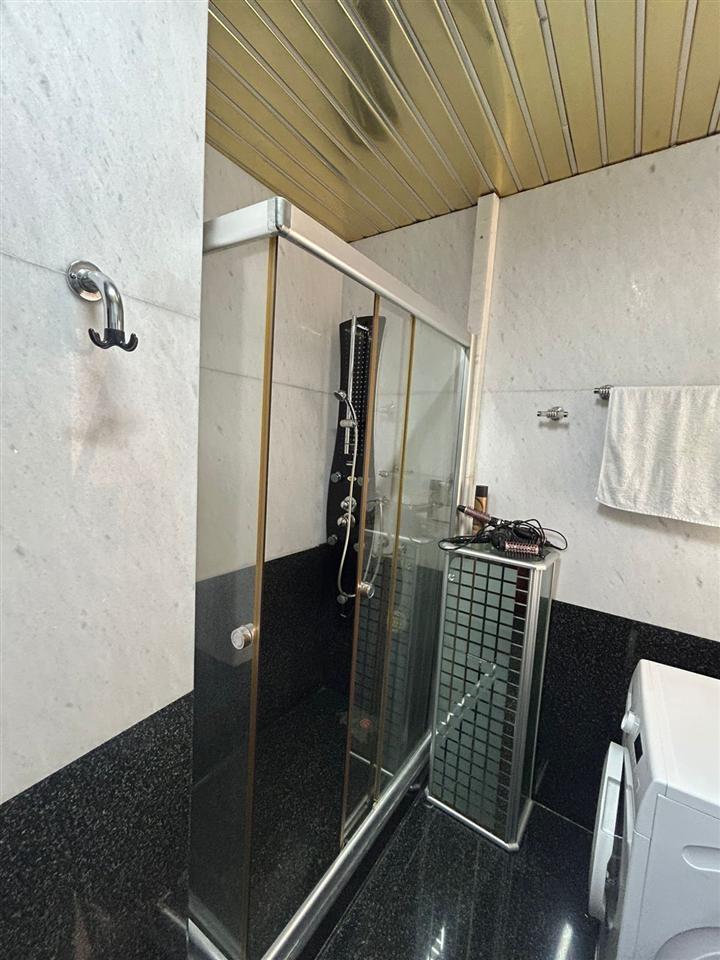 APARTAMENT ME QERA 1+1 BULEVARI ZOGU PARE 900 EURO