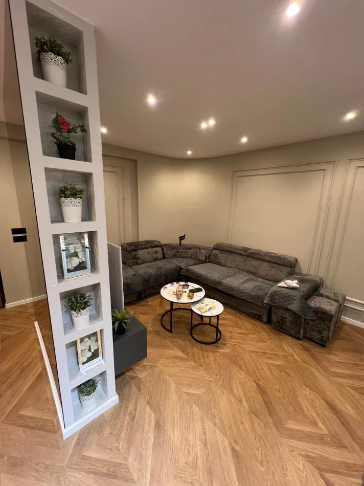 Tirane, vendesi appartamento 2+1 Piano 1, 74 m² 210.000 € (KODRA E DIELLIT 1)
