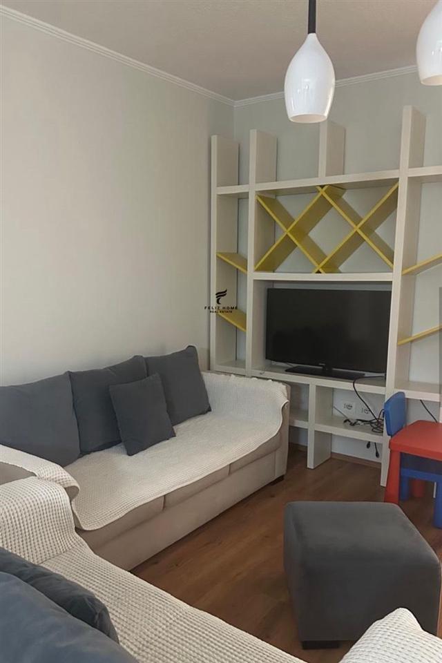 APARTAMENT ME QERA 2+1 RRUGA E KOSOVAREVE 700 EURO