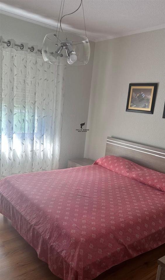 APARTAMENT ME QERA 2+1 RRUGA E KOSOVAREVE 700 EURO