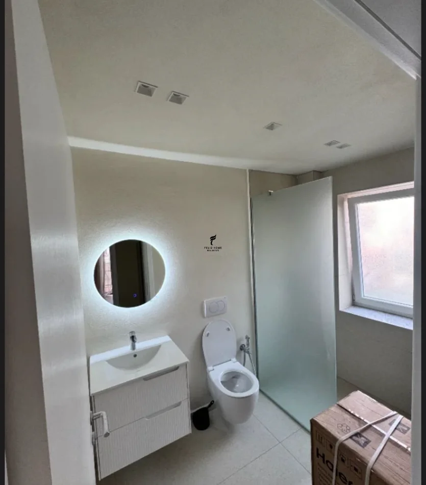 Tirane, affitto appartamento 2+1 Piano 2, 100 m² 1.100 € (VIA DI DURRESIT)