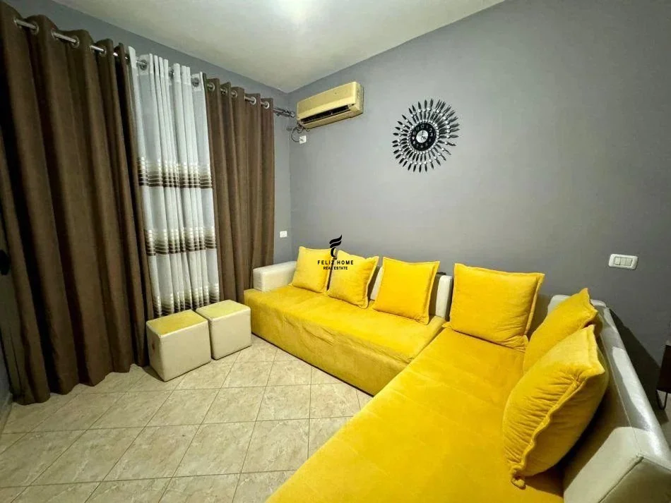 Tirana, appartamento in affitto, 1+1, Piano 4, 60 m², 450 € (ASTIR)