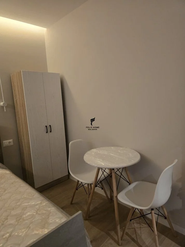 Tirane, affitto monolocale Kati 4, 25 m² 400 € (Pazari i Ri)