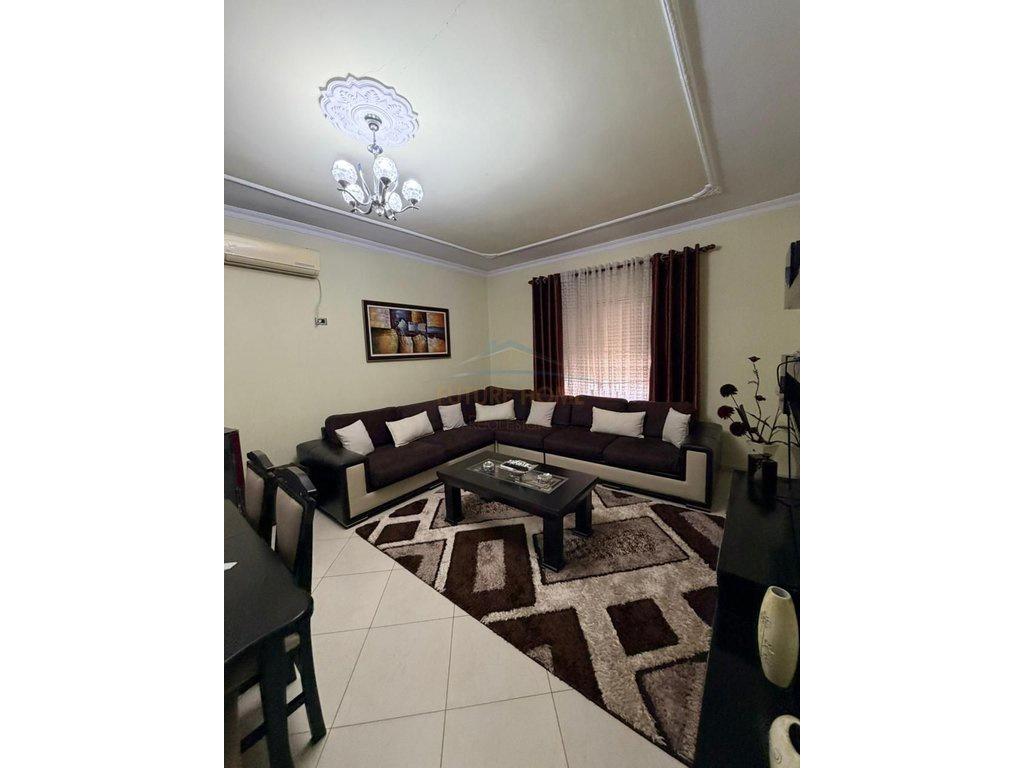 0694603851,Qera, Shtepi Private ,Don Bosko, Tirane.