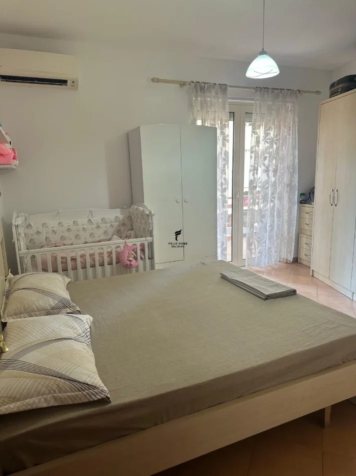 Tirane, affitto appartamento 2+1 Piano 2, 100 m² 650 € (LIQUIDO ARTIFICIALE)