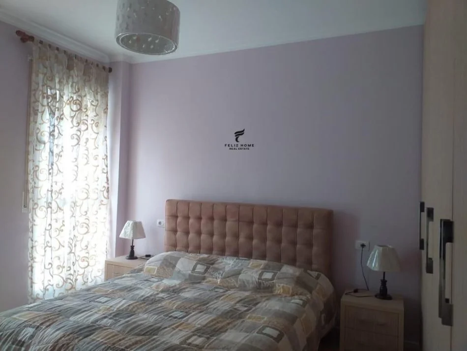 Tirane, affitto appartamento 1+1 Piano 3, 85 m² 700 € (PAZARI RI)