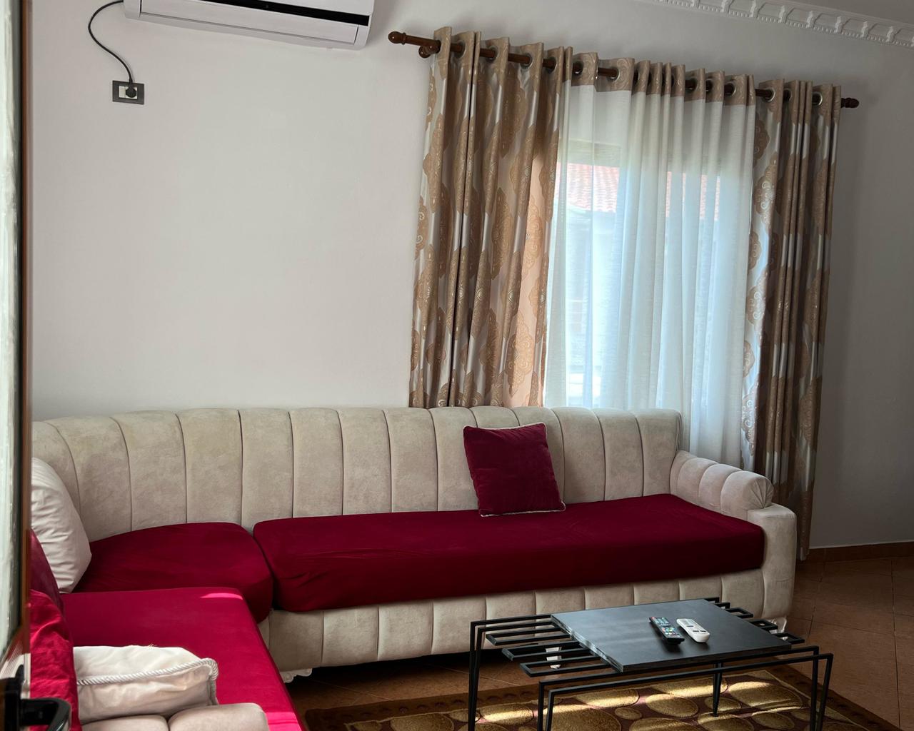 -🏡 Apartament 2+1 me Qira + Post Parkimi | 90 m² | Bulevard