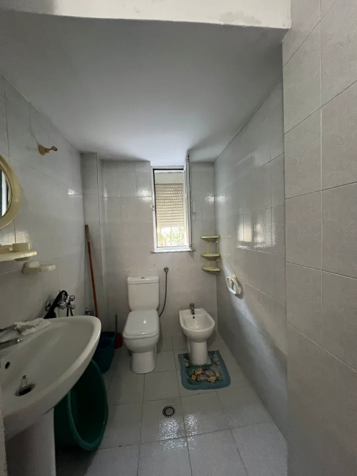 Tirane, affitto appartamento 2+1 Piano 1, 90 m² 500 € (21 DICEMBRE)