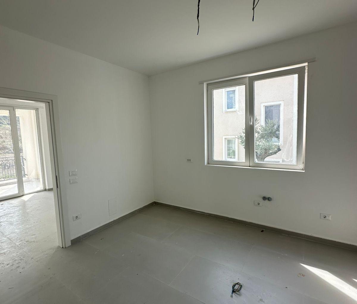Villa for Sale at Collina Verde
