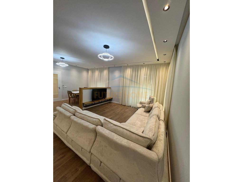 0683487469 Qera, Vilë, Fresk, Tiranë