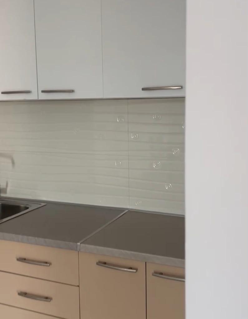 JEPET APARTAMENT ME QERA 2+1+2, YZBERISHT