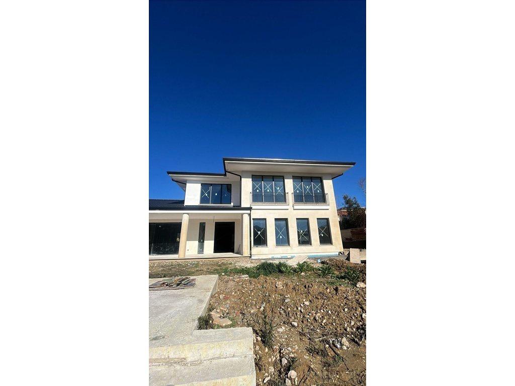 Vendita villa vicino a Rolling Hills Luxury Residences