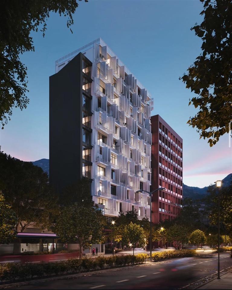 SHITET DYQAN 121M2 STACIONI TRENIT 1.250.000 EURO
