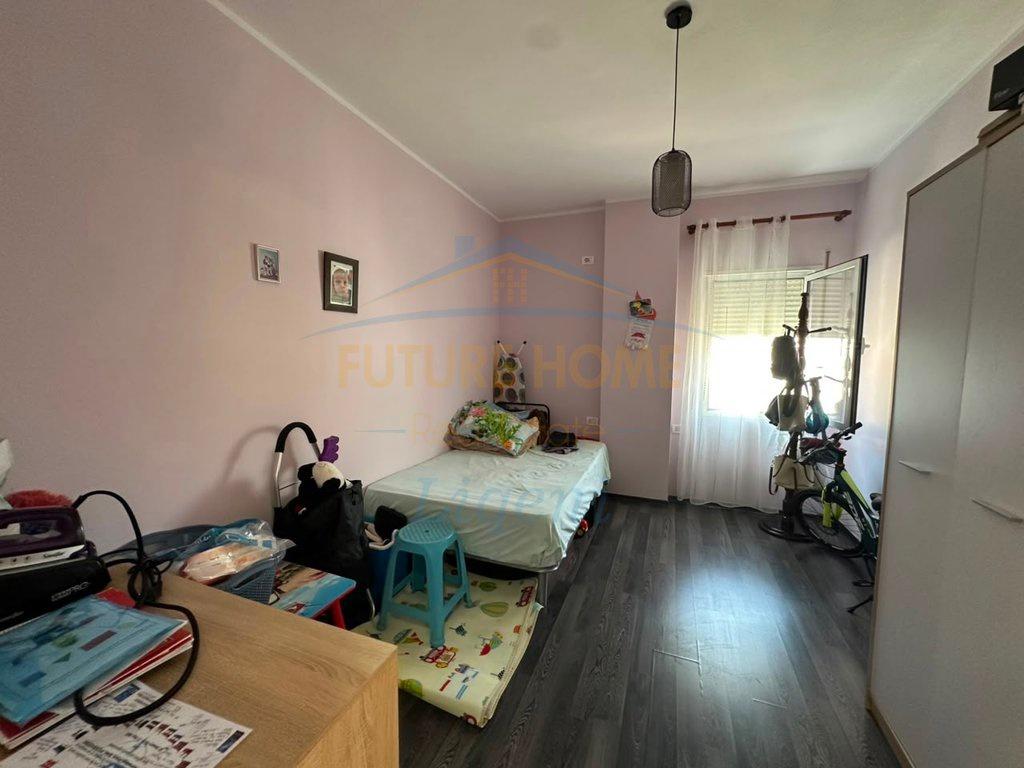 0694603851Appartamento 2+1+Veranda, Fresku, Tirana