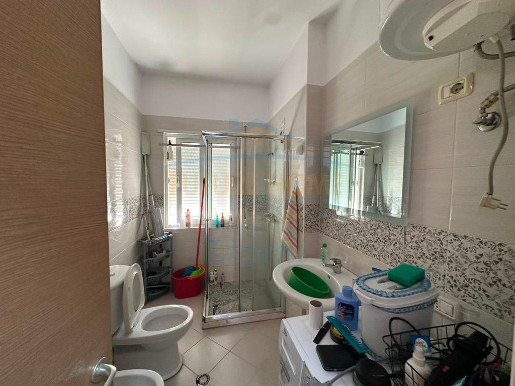 0694603851Appartamento 2+1+Veranda, Fresku, Tirana
