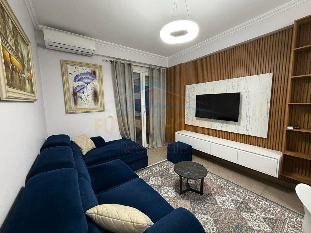 0696043713, Shitet, Apartament 1+1, Unaza Re