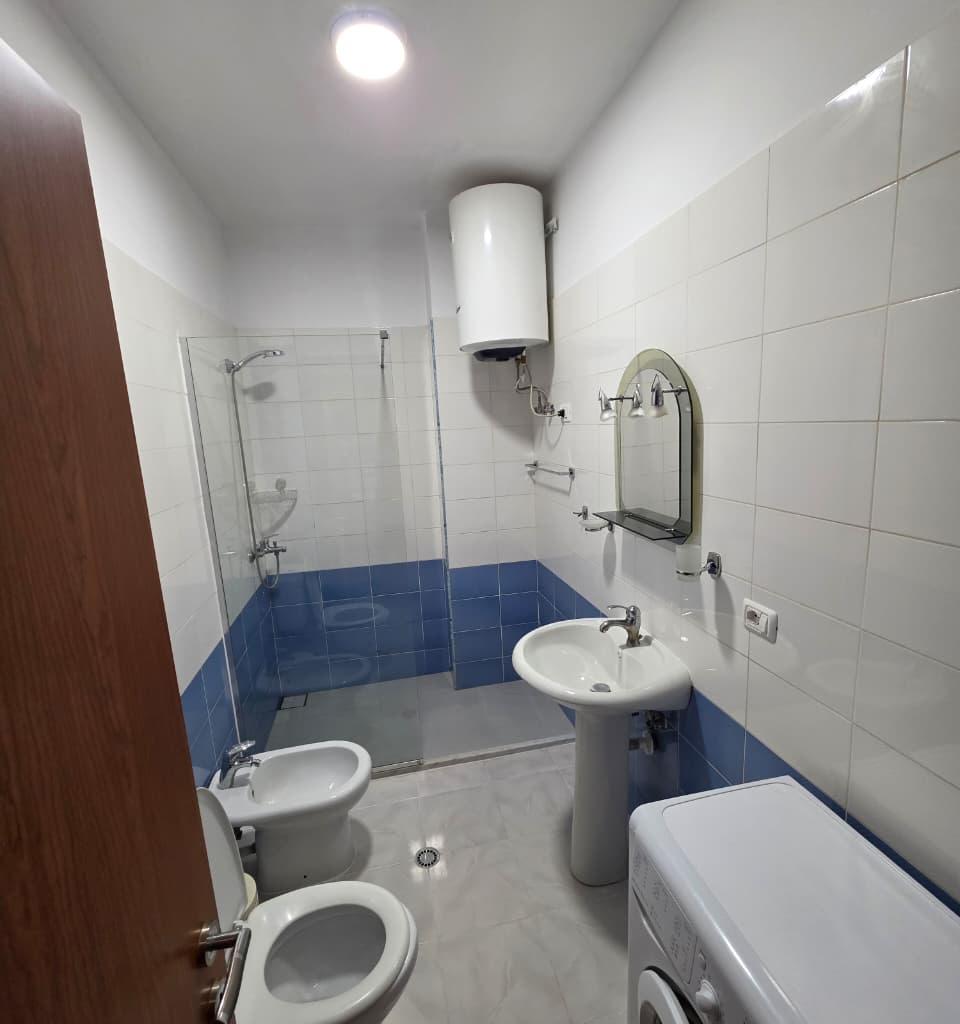 Shitet,Apartament 1+1, Unaza e Re, Tirane