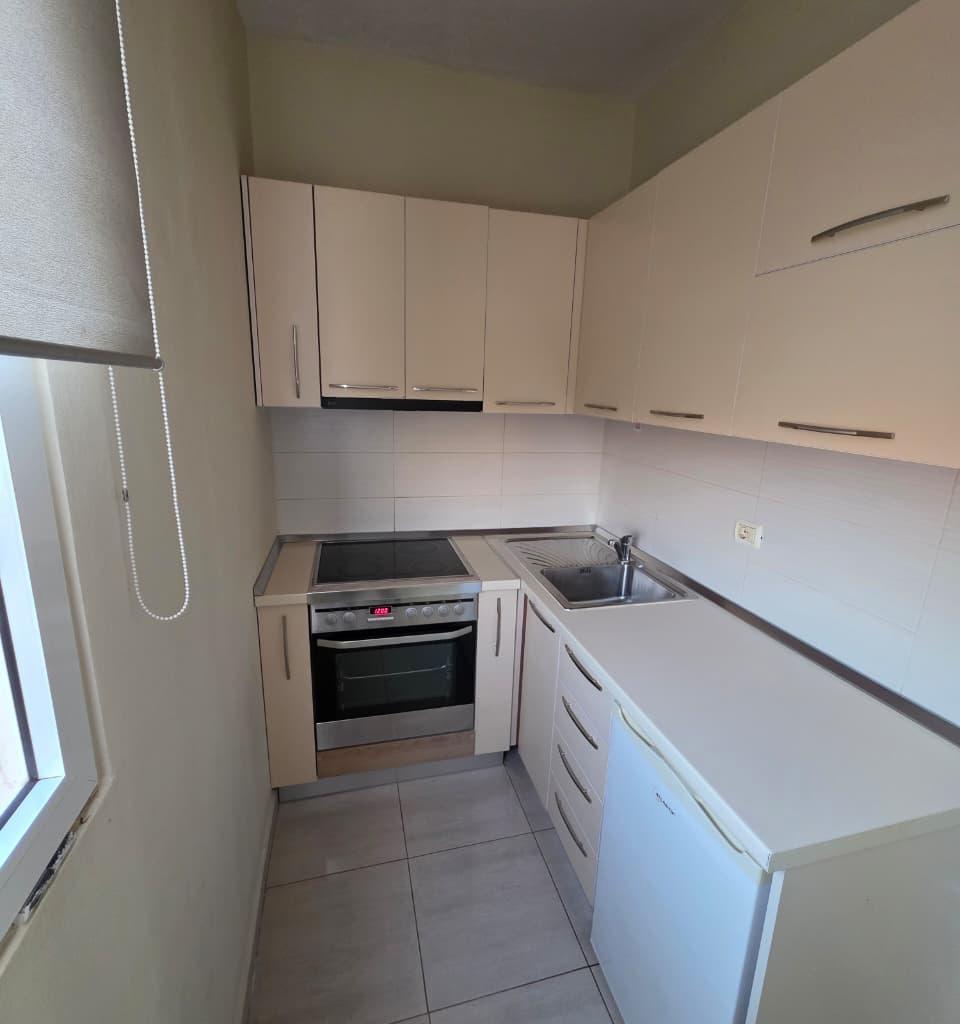 Shitet,Apartament 1+1, Unaza e Re, Tirane