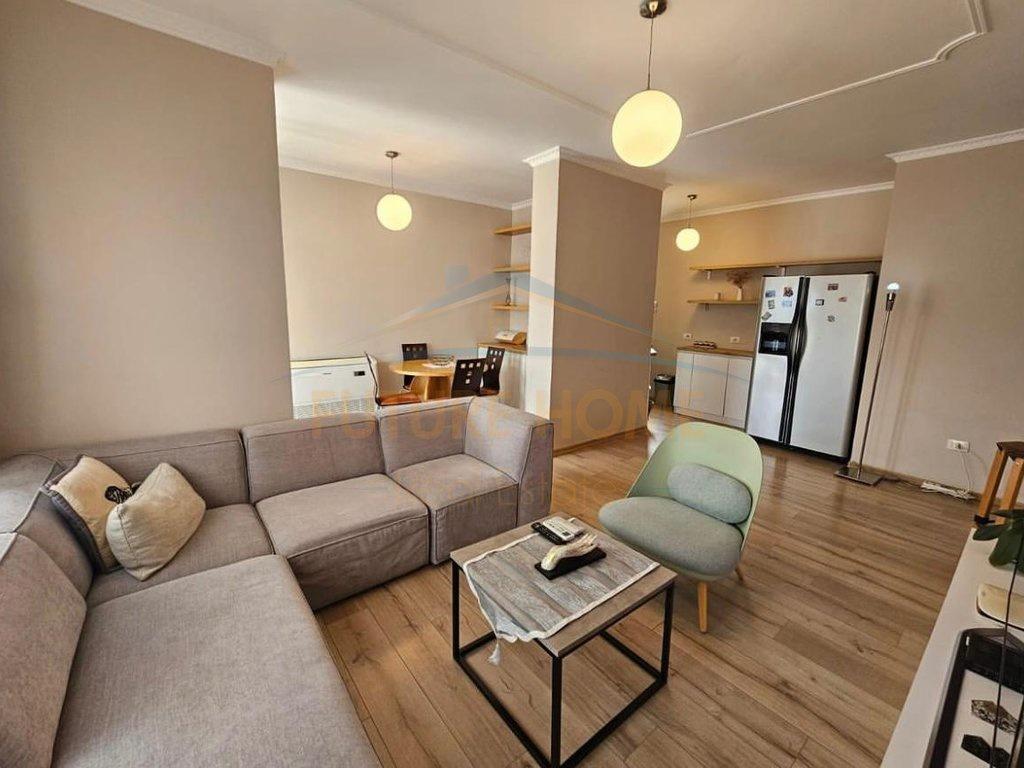 0695136472 Qera, Apartament 2+1, Rruga e Kosovarëve