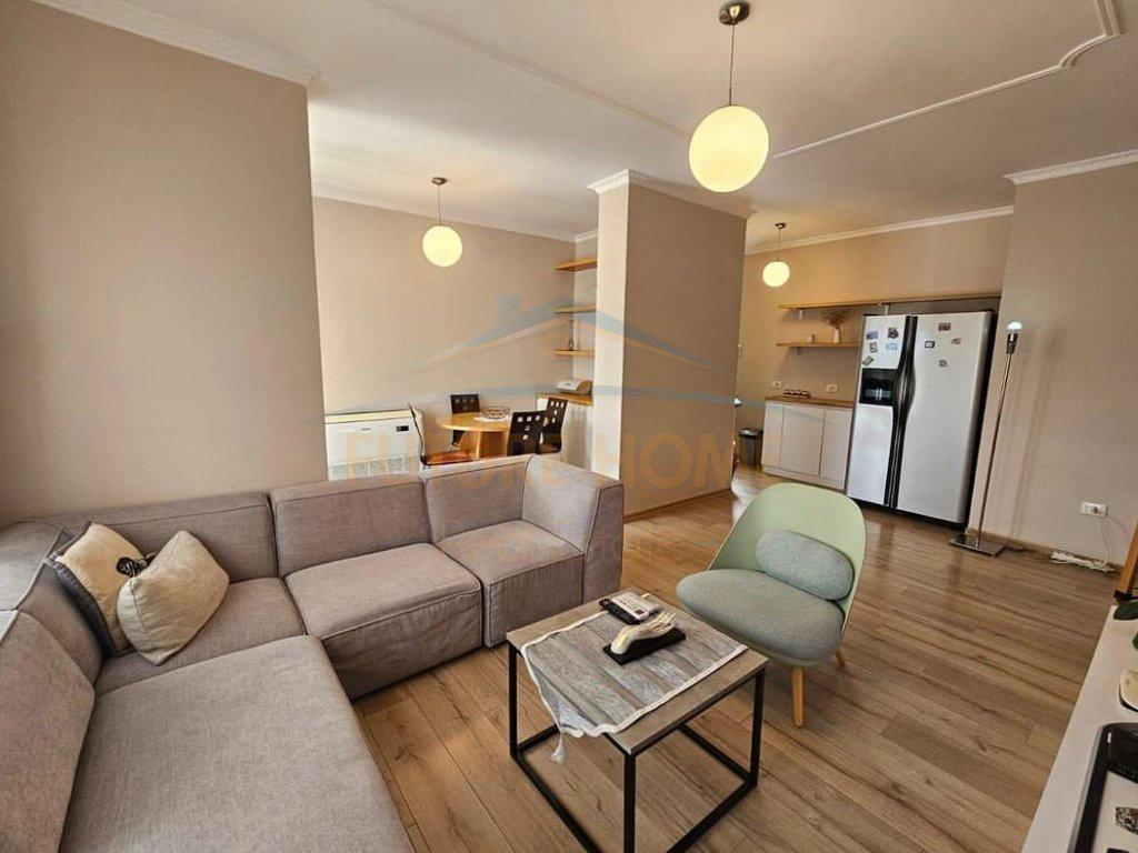 0695136472 Qera, Apartament 2+1, Rruga e Kosovarëve