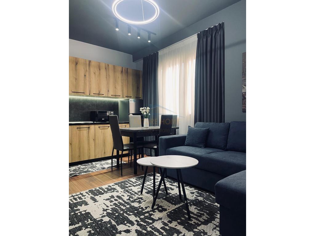 0695136472 Qera, Apartament 2+1+2, Kopshti Botanik