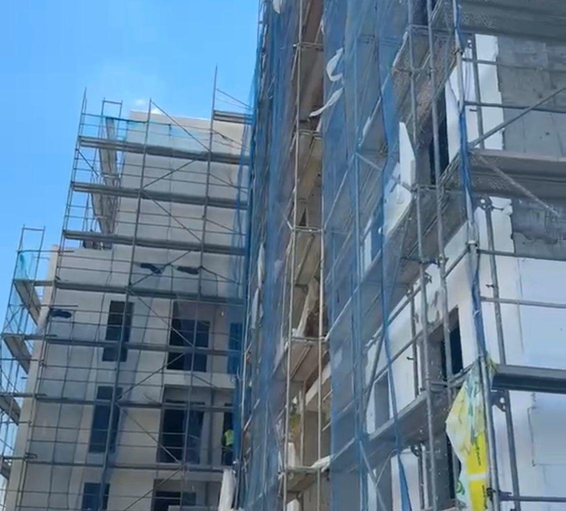🏡 Shitet Apartament 2+1 – Majestic 2, Paskuqan
