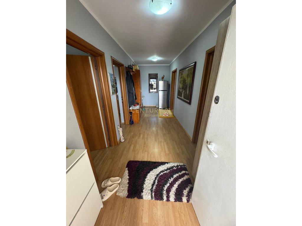 VENDI PRIVATI IN VENDITA CON TERRENO DI 287 M2 VICINO ALL'HOSPITAL