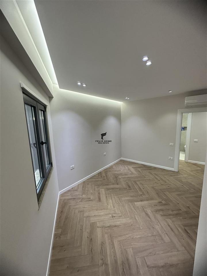 ZYRE ME QERA 130 M2 ASTIR 1.100 EURO