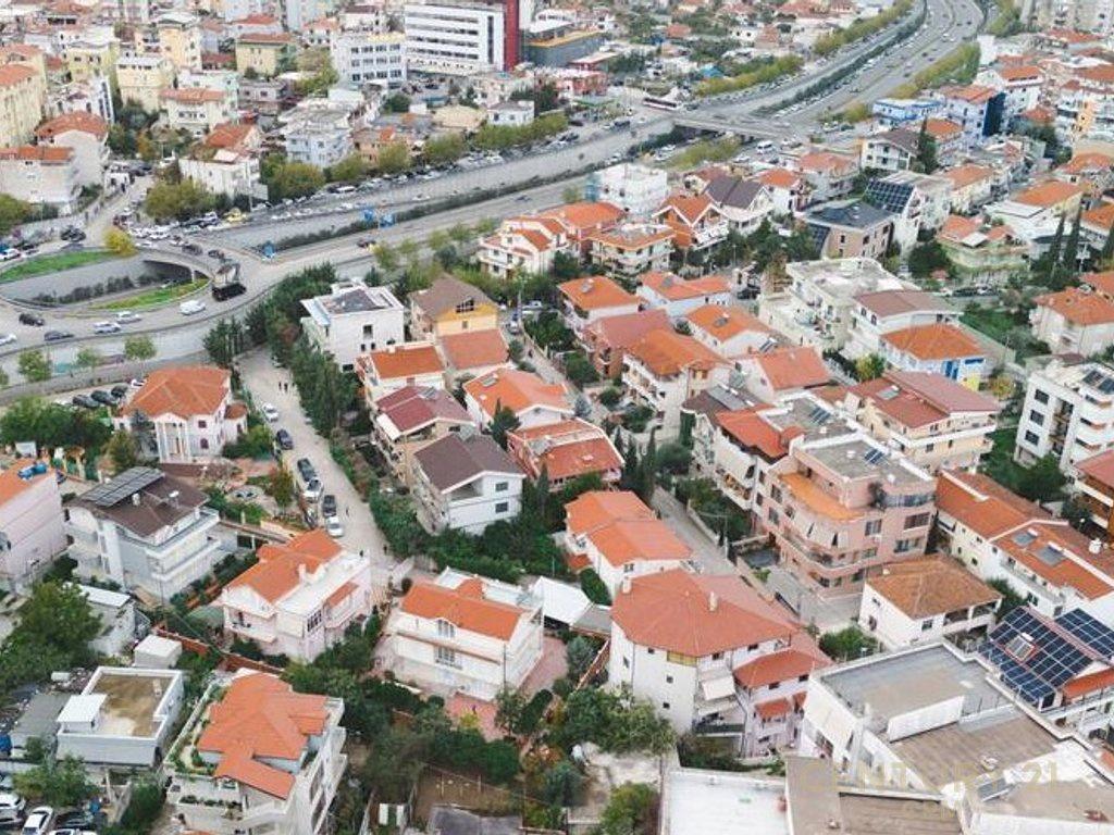 Villa in affitto per attività commerciali a Vilat e Selitës