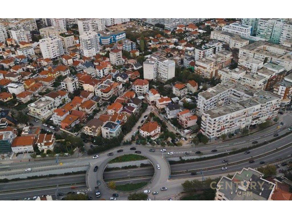 Villa in affitto per attività commerciali a Vilat e Selitës