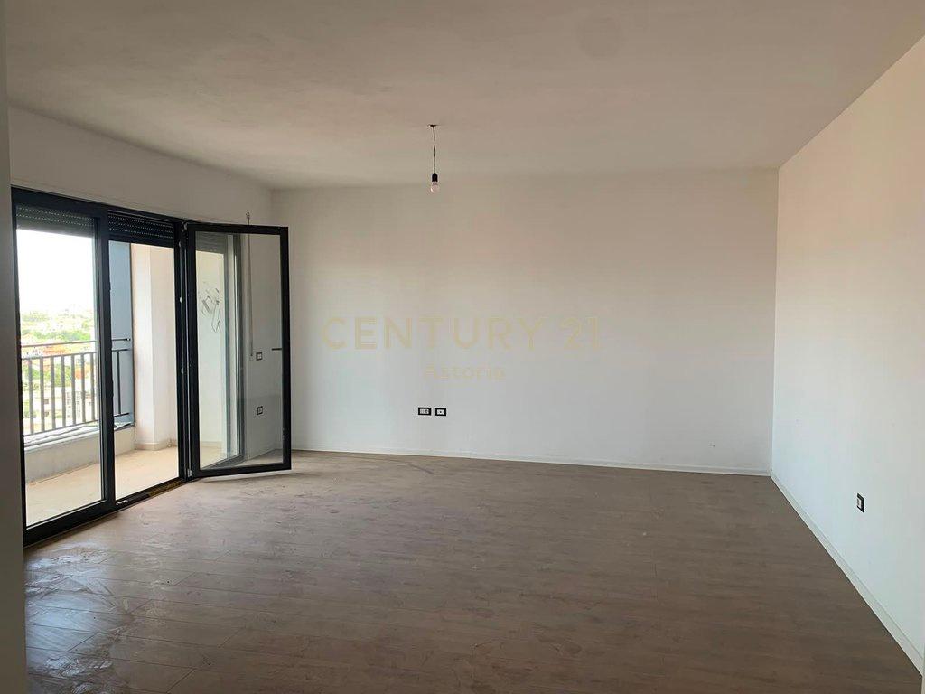 2+1+2 Fully Renovated Apartment for Sale on Bulevardin e Ri