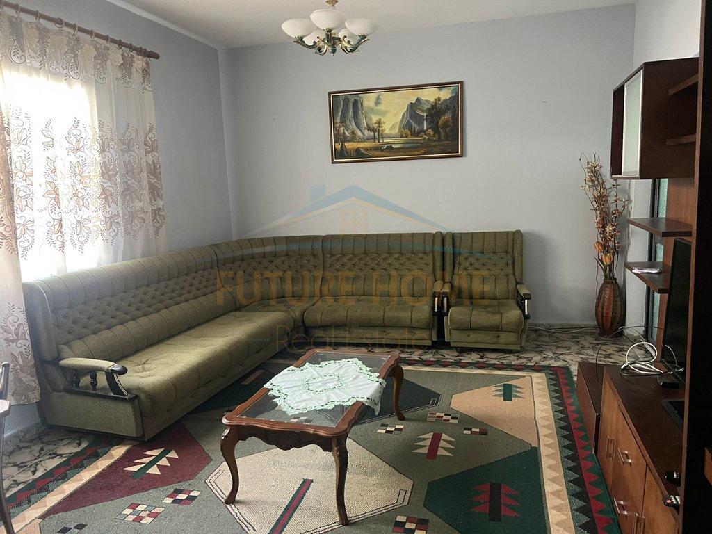0694603851,Qira, Shtëpi private 3-katëshe, Fresk, Tiranë.