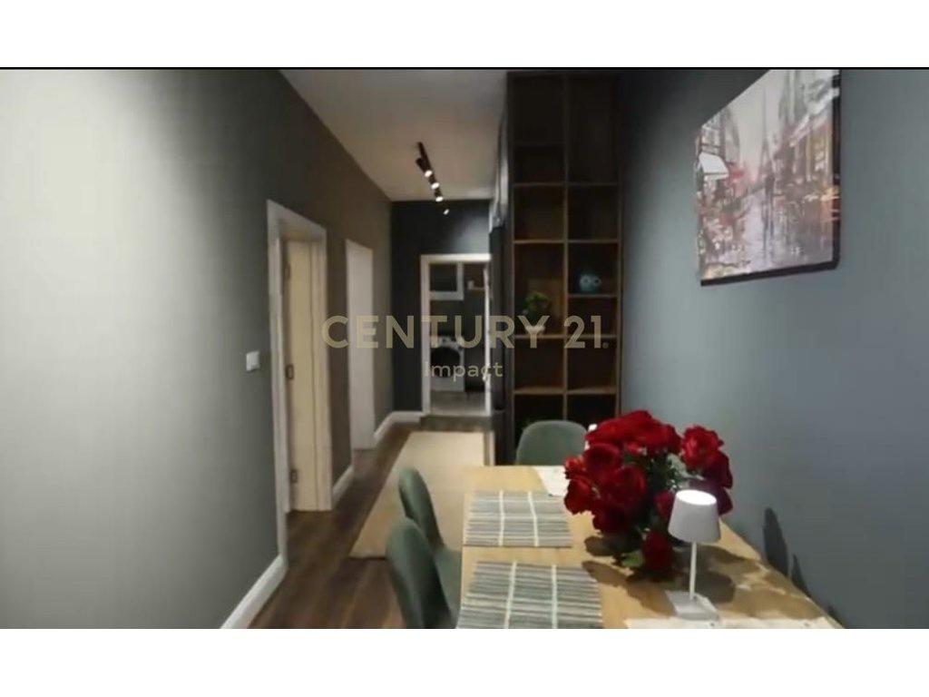 Vilè 1+1 in Vendita a Don Bosco, Tirana - 175.000€