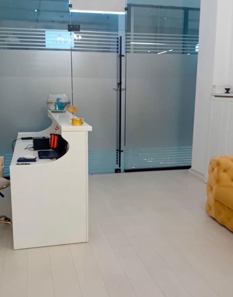 Commercial Space for Rent 80 m2 Kavajes Street 1100 Euro