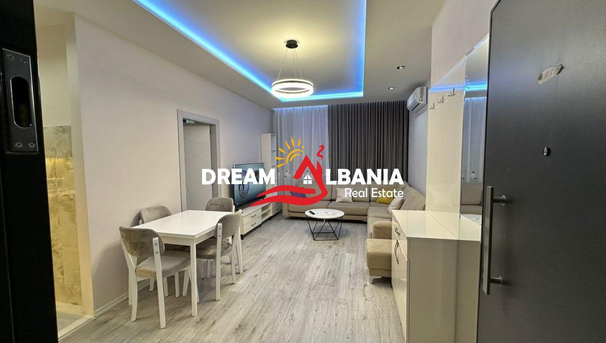 Qera apartament 1+1 tek Selvia Tirane (ID 42111040)