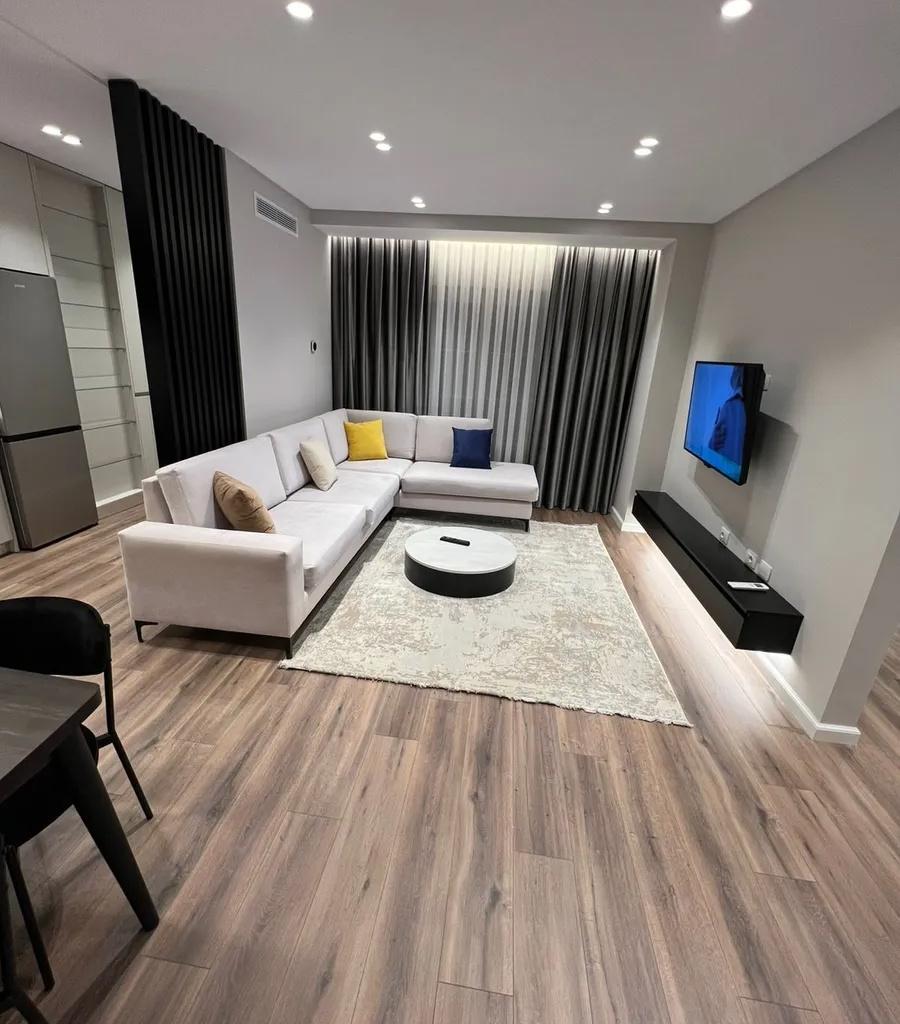 APARTAMENT ME QIRA 2+1 FUSHA AVIACIONIT