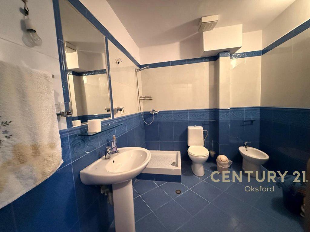 JAPIM ME QIRA APARTAMENT 1+1,TEK 21 DHJETORI MBRAPA SPITALIT
